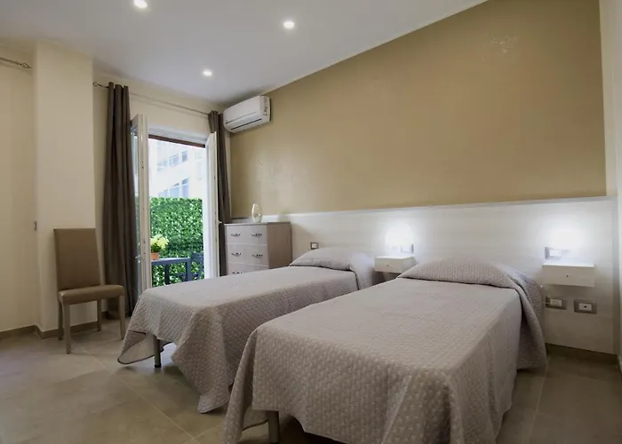 Six Affittacamere 4*